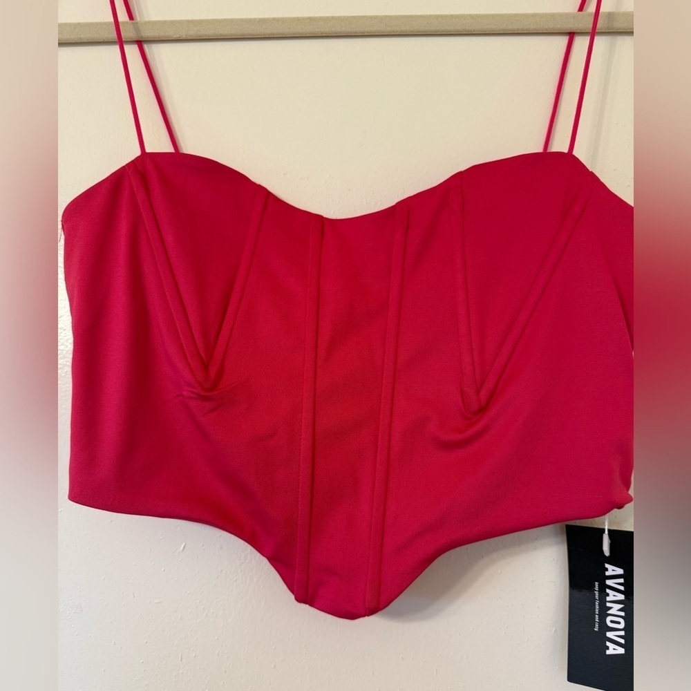 3 trendy crop tops sold as a bundle #festivalvibes - Picture 2 of 7